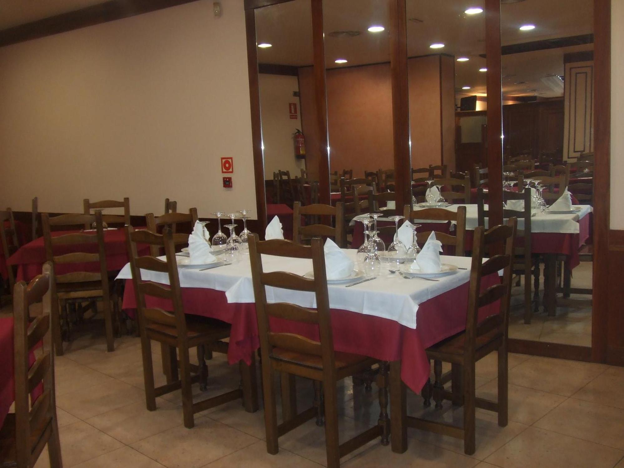 Hotel Vadorrey Roa Zewnętrze zdjęcie