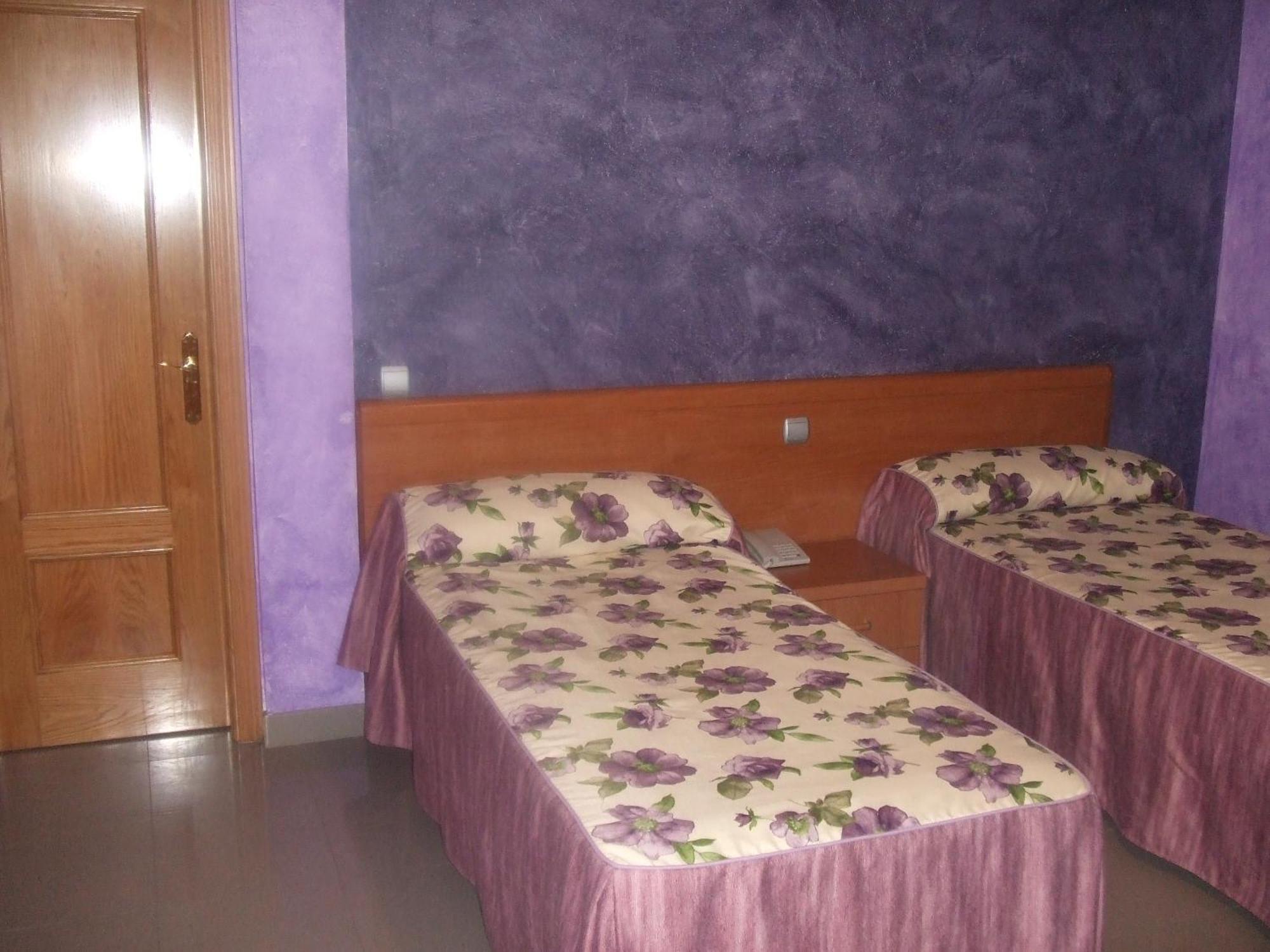 Hotel Vadorrey Roa Zewnętrze zdjęcie