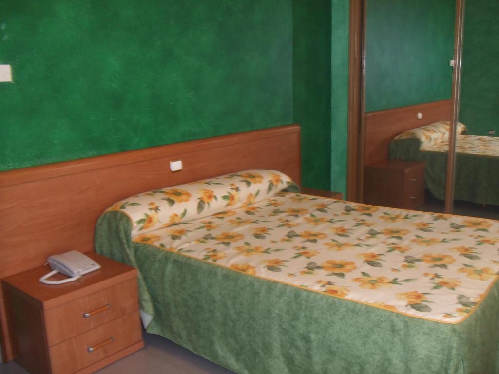 Hotel Vadorrey Roa Pokój zdjęcie